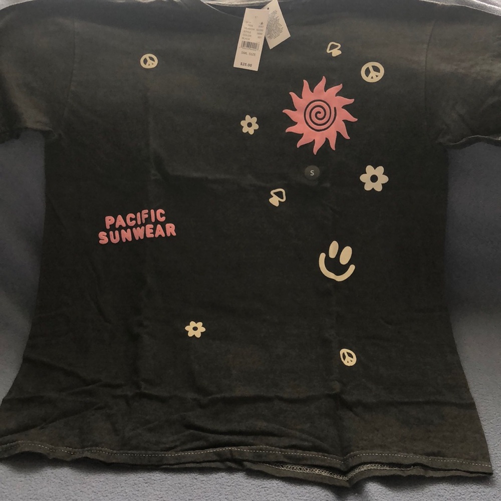 Girls small t shirt 👕